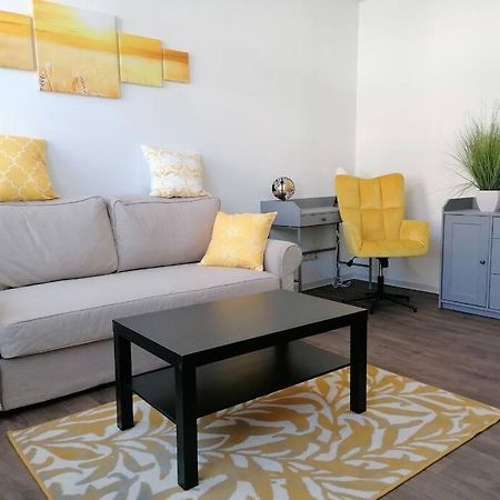 Cozy City Apartment Senftenberg Bagian luar foto