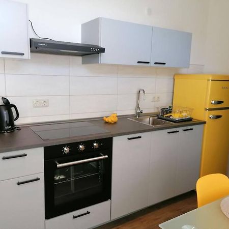 Cozy City Apartment Senftenberg Bagian luar foto